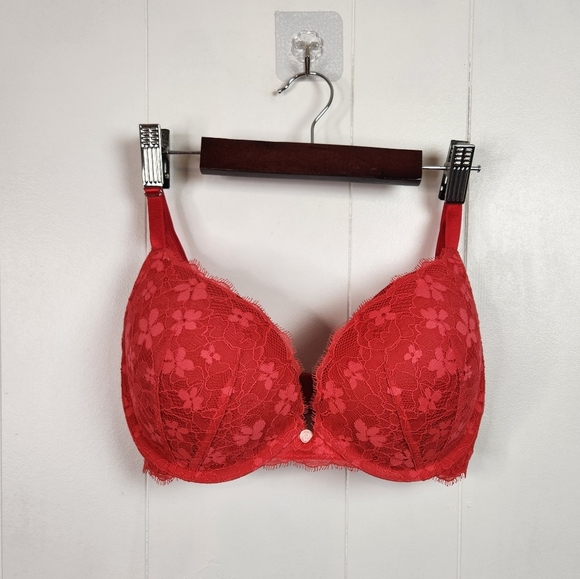 Victoria's Secret Red Lace Padded Push-Up Underwire Plunge Bra Size 32DDD Sexy - Picture 1 of 6